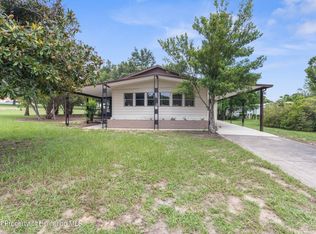 8098 Montrose Ave, Brooksville, FL 34613