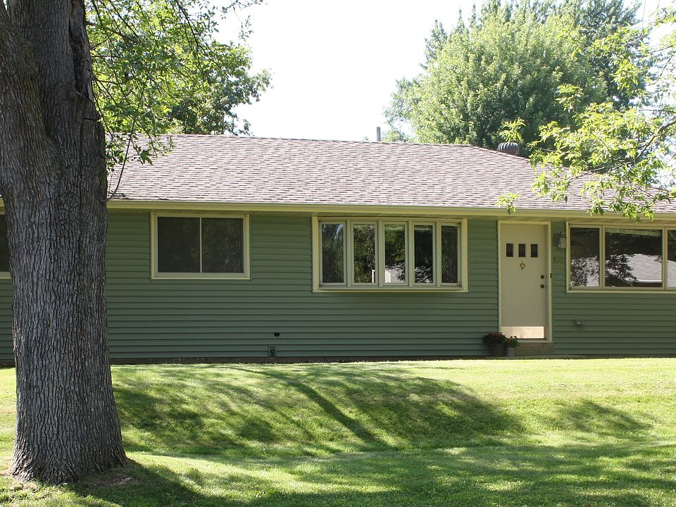 Welcome to 1826 Forest St.