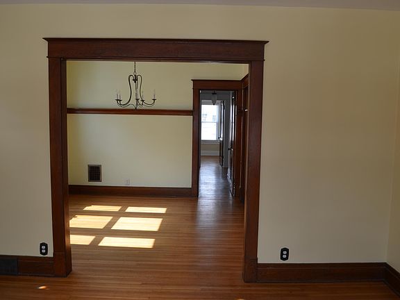 2nd image of 86 Norwalk Ave