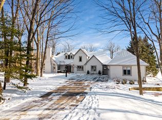 9806 Gulfstream Ct, Fishers, IN 46037