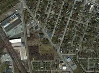 1426 Niles Rd SE, Warren, OH 44484