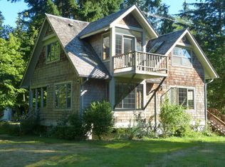 1132 Van Trojen Rd, Chimacum, WA 98325