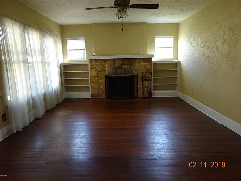 112 Fox Pl — Photo 6