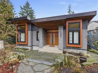 1269 Cloverley St, North Vancouver, BC V7L 1N7