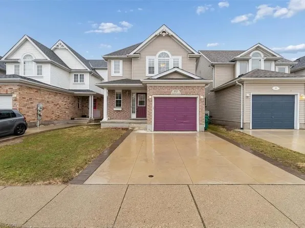 95 Houghton St, Cambridge, ON N3C 4L2