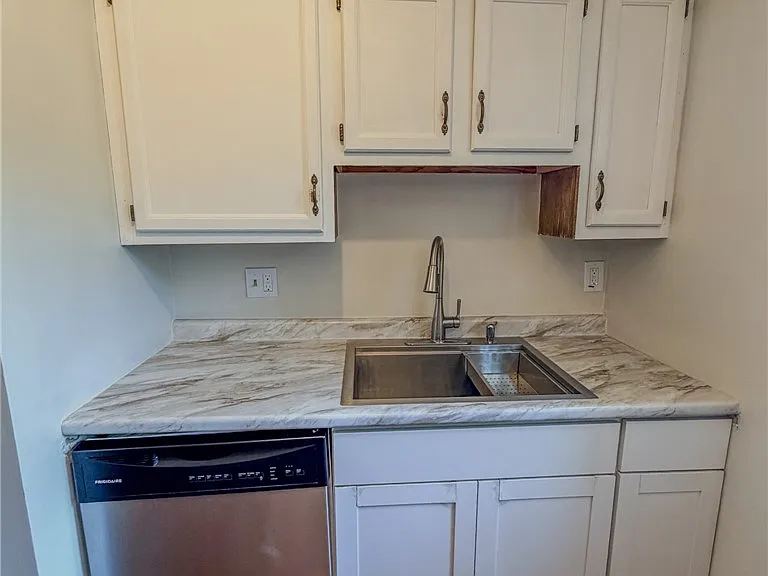 134 Forest Dr — Photo 9