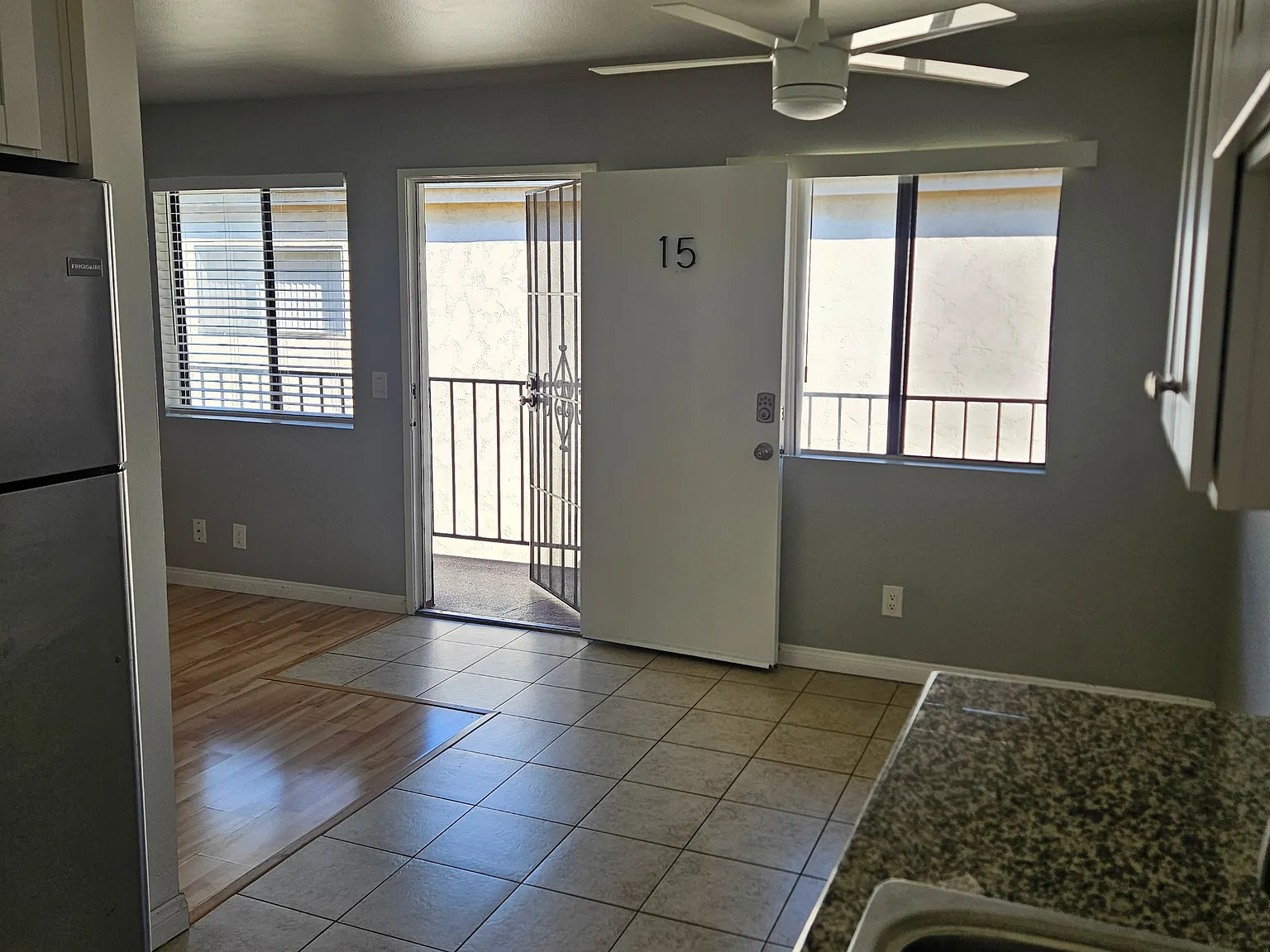 2 bed, 650 sqft, $2,450 — Photo 4