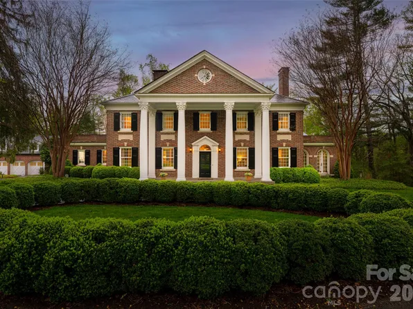 31 Busbee Rd, Asheville, NC 28803