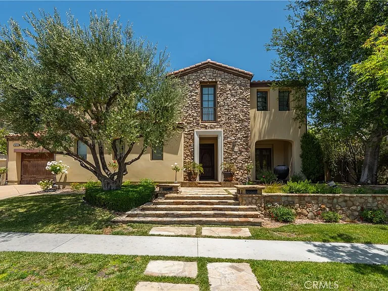 25561 Prado De Las Bellotas — Photo 2