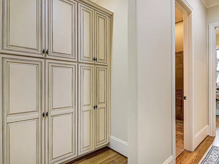 37 Carlson Ter — Photo 20