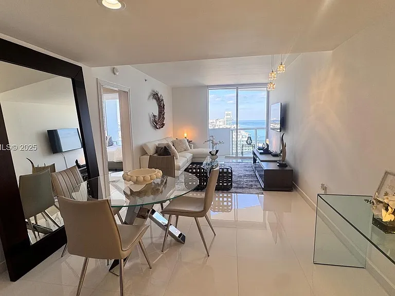6365 Collins Ave #3010 — Photo 5
