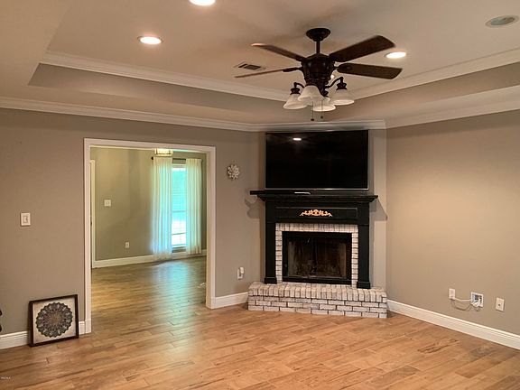 2nd image of 6608 Oakbrook Dr