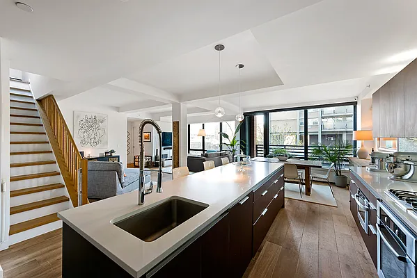 Sold by CORE | media 17