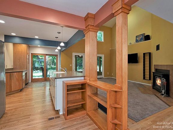 5th image of 895 Wickfield Ct
