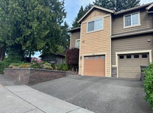 10118 162nd Ave NE #1, Redmond, WA 98052