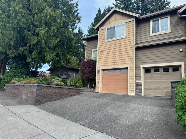10118 162nd Ave NE #1, Redmond, WA 98052
