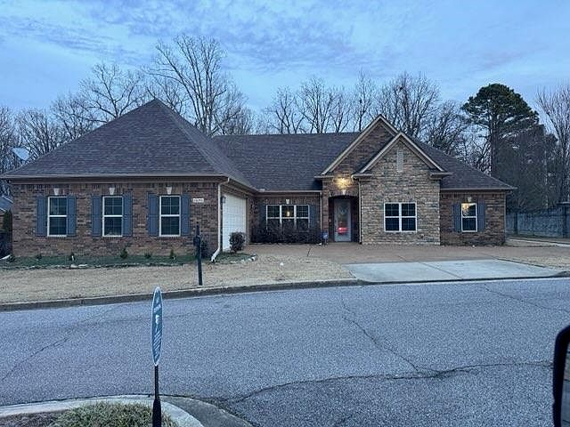 1st image of 1690 Bellevue Grove Cv