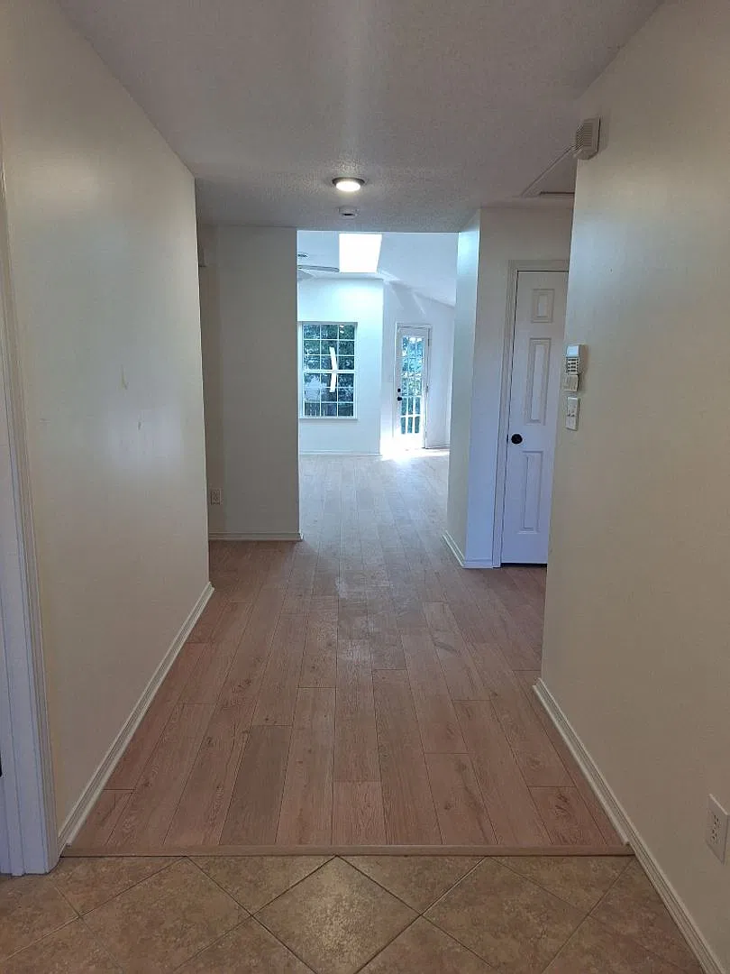 Great location off Lovell Rd in West Knoxville — Photo 2