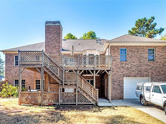 5th image of 151 Courts Of Hampton