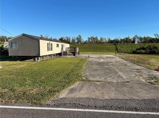 389 Buras River Rd, Buras, LA 70041