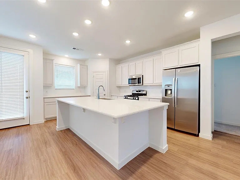2500 Gaulding St — Photo 2