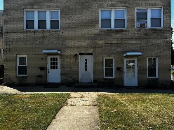 811 Wilmington Ave, New Castle, PA 16101