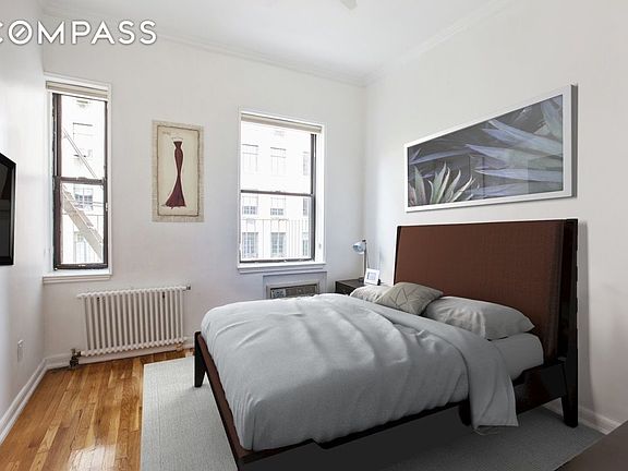 4th image of 2 W 90th St APT 4B