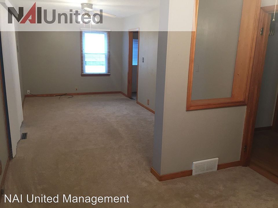 1st image of 1512 Linden Way