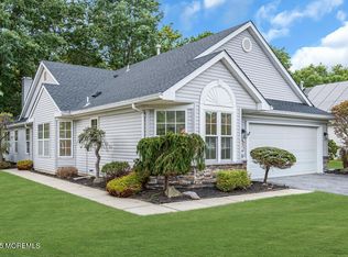 2 Schoolhouse Lane, Lakewood, NJ 08701