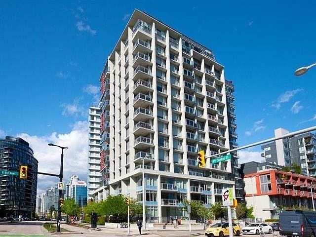 1st image of 111 E 1st Ave #905