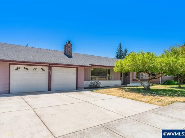 674 Dearborn Ave N, Keizer, OR 97303