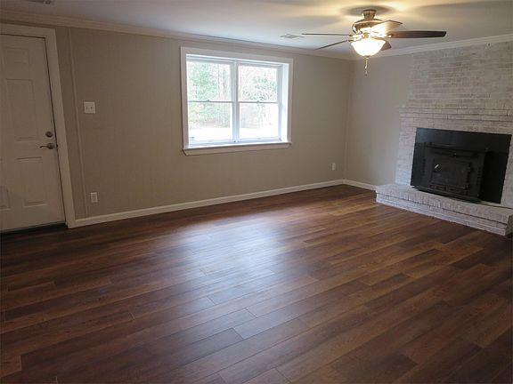 3rd image of 188 Monticello Dr