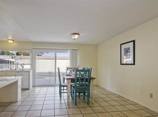 2907 Via Libertad, Carlsbad, CA 92010
