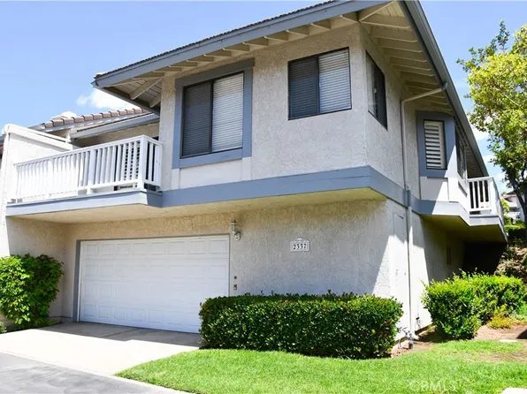 2337 E Skyline Dr, Brea, CA 92821