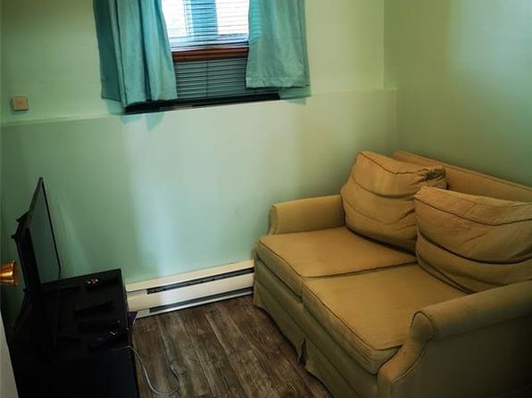 187 Main Road, Sunnyside, NL A0B3J0