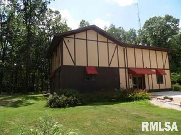 110 Colorado Rd, Colchester, IL 62326