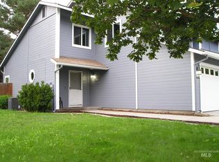 5646 W Ellens Ferry Dr, Boise, ID 83703