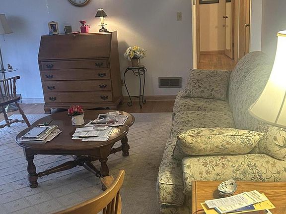 2nd image of 235 Oregon STREET