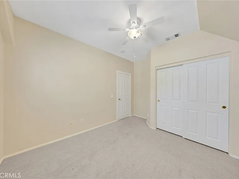 2 Gardengate Ln — Photo 28