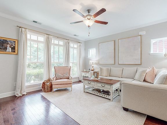 2nd image of 1515 Winding Creek Dr