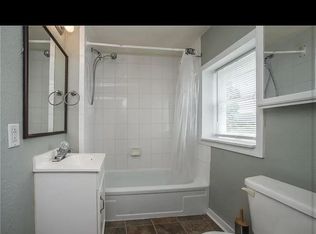 158 E College St, Canonsburg, PA 15317