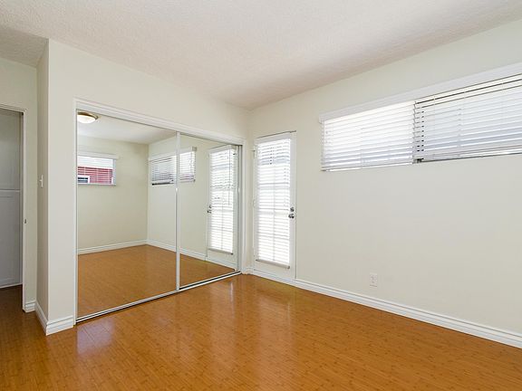 5th image of 1041 20th St APT J
