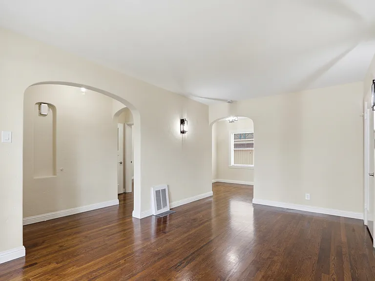 855 Main St #2 — Photo 6