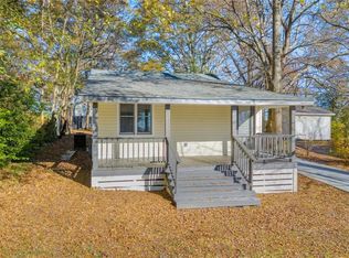 145 E Oak St, Lawrenceville, GA 30046