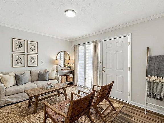 3rd image of 1150 Collier Rd NW Unit 24K