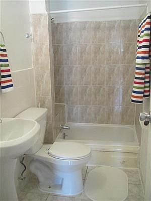 2nd image of 2274 E 15th St APT 6