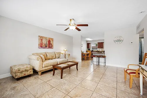 801 Hummingbird Way Photo 1