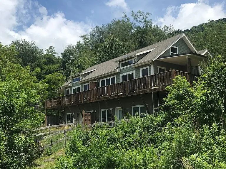 125 Sun Haven Ln — Photo 3