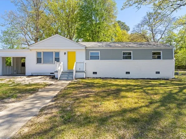 2519 Deerfield Dr, Petersburg, VA 23805
