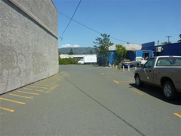 2nd image of 307 S Main St #B